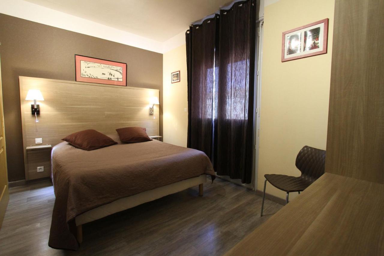 Le Provencal Hotel Tarascon Eksteriør billede